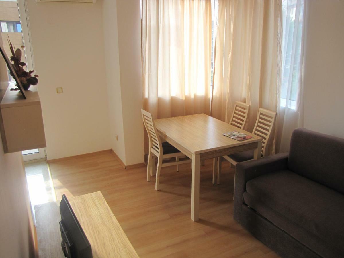 Guest Apartments Salena Slantschew brjag Exterior foto