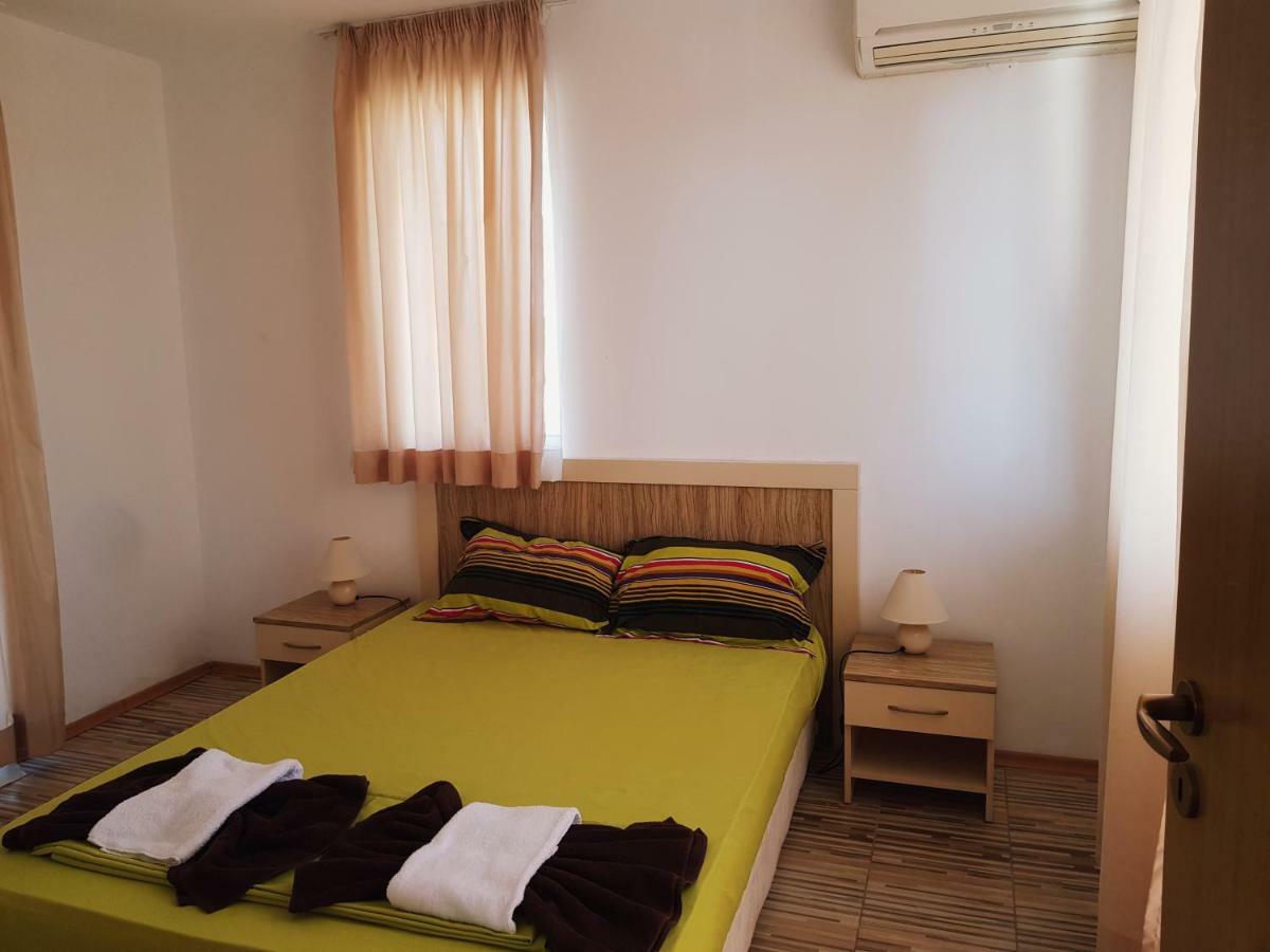 Guest Apartments Salena Slantschew brjag Exterior foto